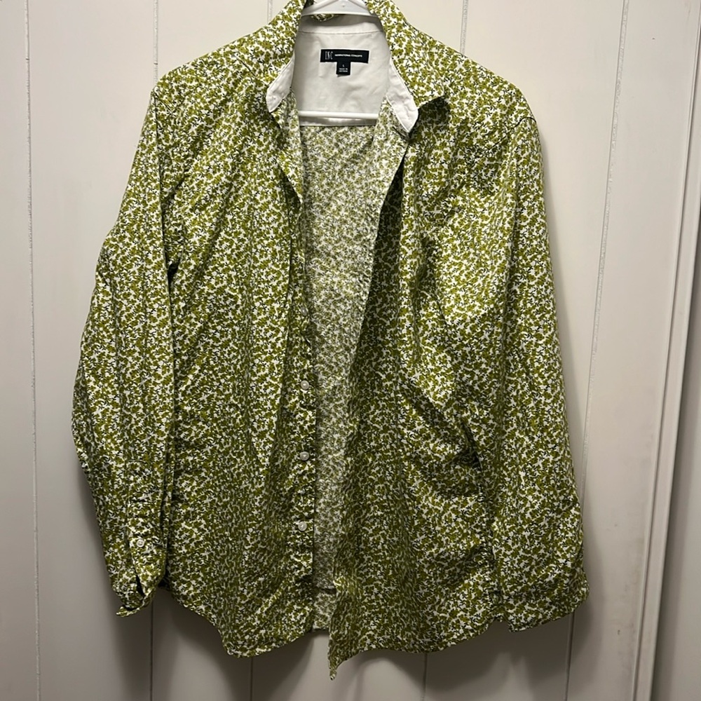 INC international concepts large long sleeve button up shirt green flowers
